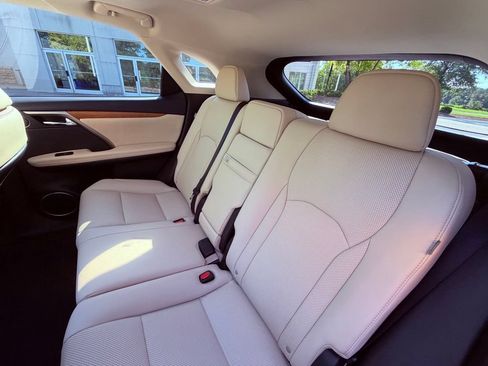 Certified 2022 Lexus RX 450h AWD w/ Premium Package image 17