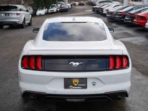 Used 2021 Ford Mustang Premium image 7