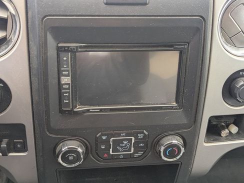 Used 2014 Ford F150 XLT w/ Equipment Group 301A Mid image 25