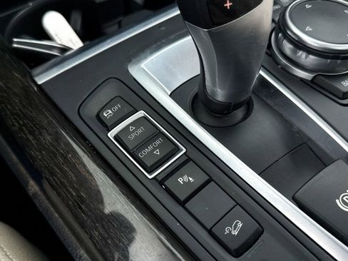 Used 2015 BMW X5 xDrive35i image 10