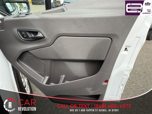 Used 2020 Ford Transit 350 XLT RWD image 29