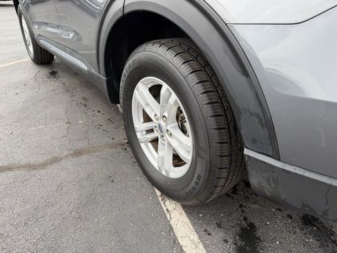 Used 2024 Ford Explorer XLT w/ Equipment Group 202A image 11