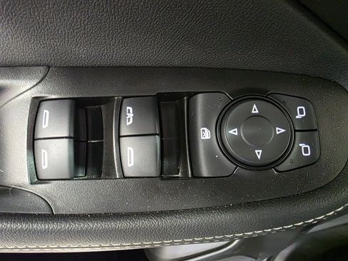 Used 2023 Buick Encore GX Preferred w/ Cold Weather Comfort Package image 18