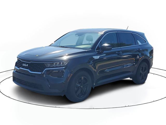 Certified 2023 Kia Sorento LX FWD image 2