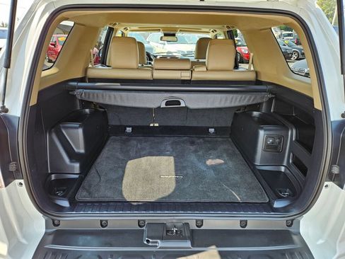 Used 2012 Toyota 4Runner Limited AWD/4WD image 11