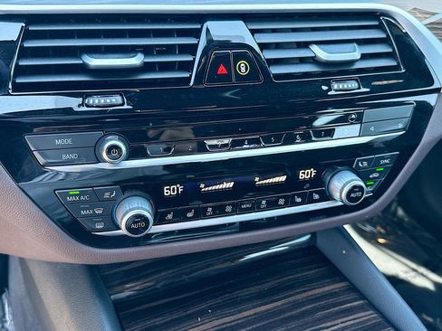 Certified 2023 BMW 540i w/ Premium Package image 16