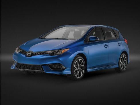 Used 2016 Scion iM FWD image 1