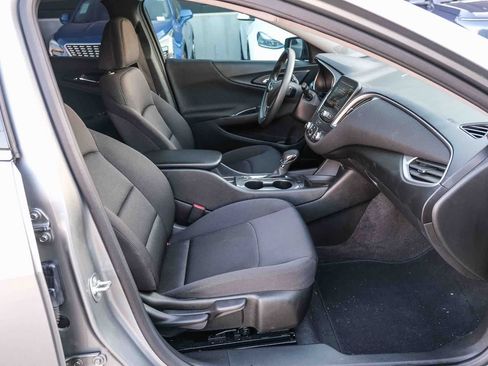 Used 2024 Chevrolet Malibu LS FWD image 18