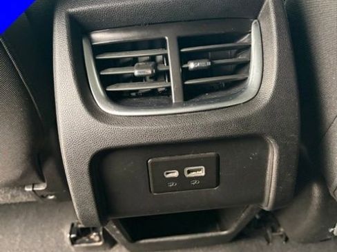 Used 2022 Chevrolet Blazer LT image 29