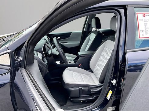 Used 2020 Chevrolet Equinox LS FWD image 26