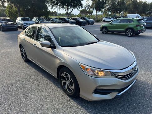 Used 2016 Honda Accord LX image 6