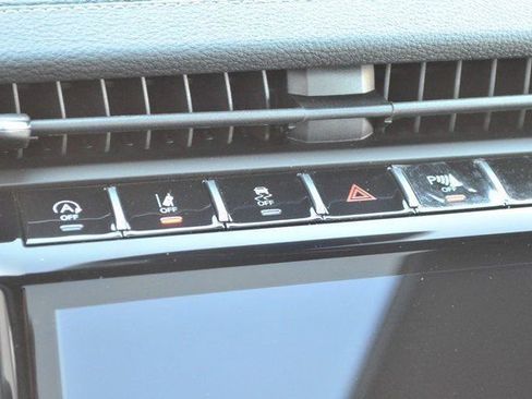 New 2025 Jeep Grand Cherokee Limited image 28