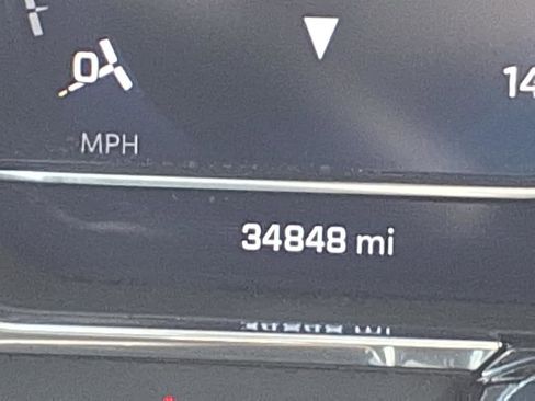 Used 2024 Chevrolet Silverado 1500 LT Trail Boss w/ Convenience Package II image 23