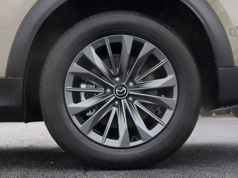 Certified 2025 MAZDA CX-70 3.3 Turbo w/ Preferred Package image 29