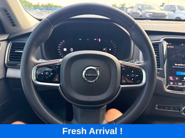 Used 2024 Volvo XC90 B5 Core AWD/4WD image 7