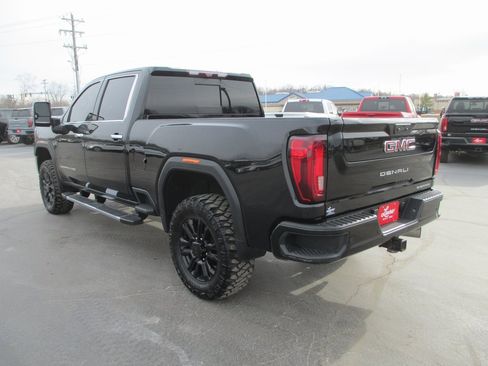 Used 2022 GMC Sierra 2500 Denali w/ Denali Ultimate Package image 8