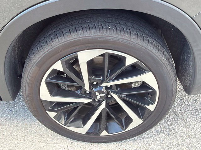 Used 2024 Mitsubishi Outlander SE FWD image 17