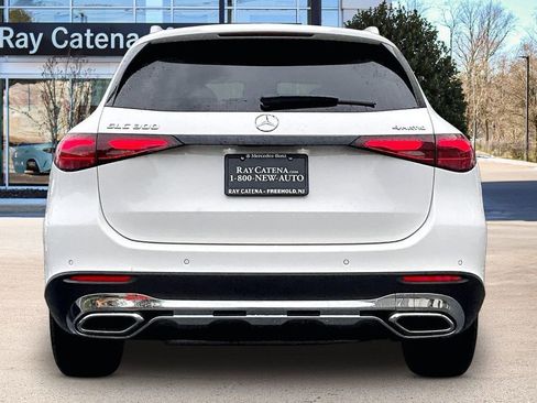 Used 2026 Mercedes-Benz GLC 300 4MATIC image 4