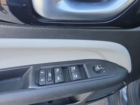 Used 2022 Jeep Compass Limited AWD/4WD image 20