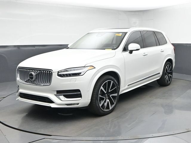 Used 2023 Volvo XC90 B6 Plus w/ Protection Package Premier AWD/4WD image 3
