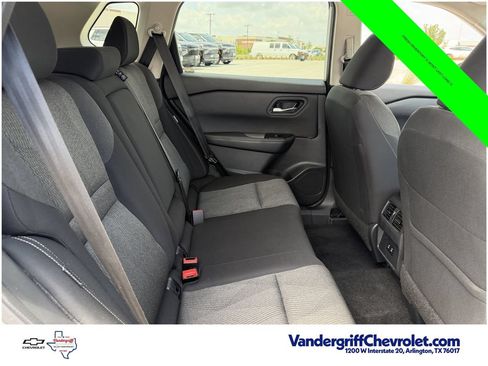 Used 2025 Nissan Rogue SV AWD/4WD image 28