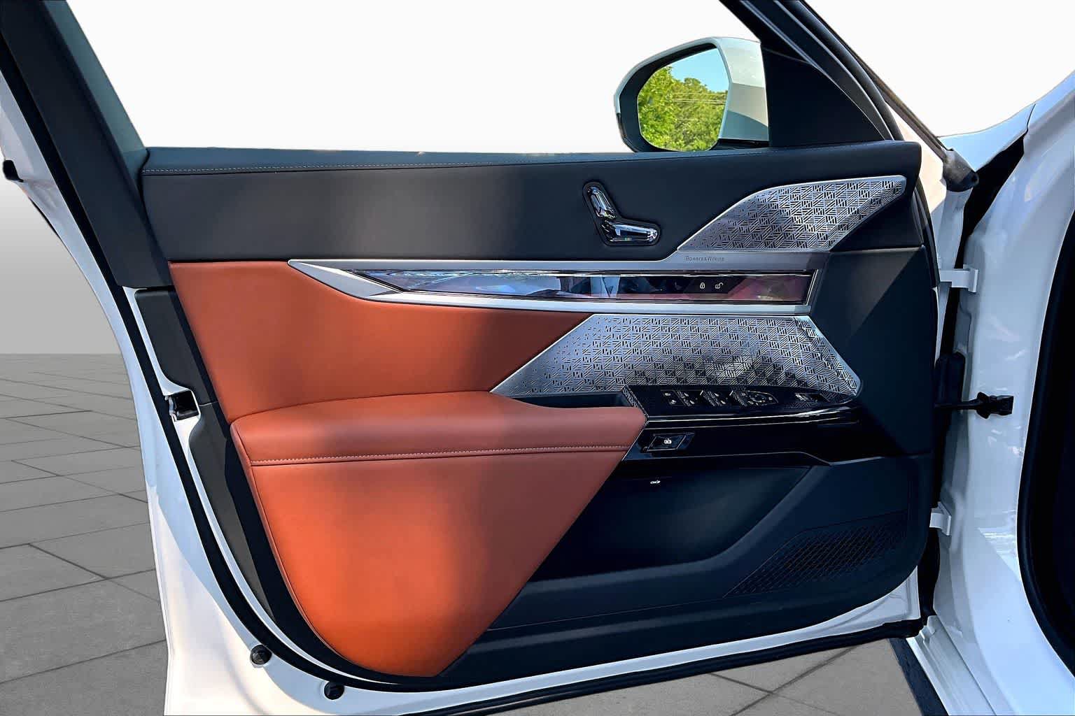 New 2026 BMW 740i RWD image 10
