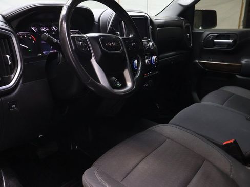Used 2021 GMC Sierra 1500 SLE image 17