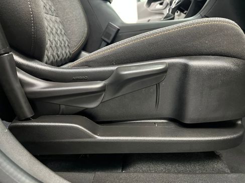 Used 2024 Chevrolet Equinox LT image 22