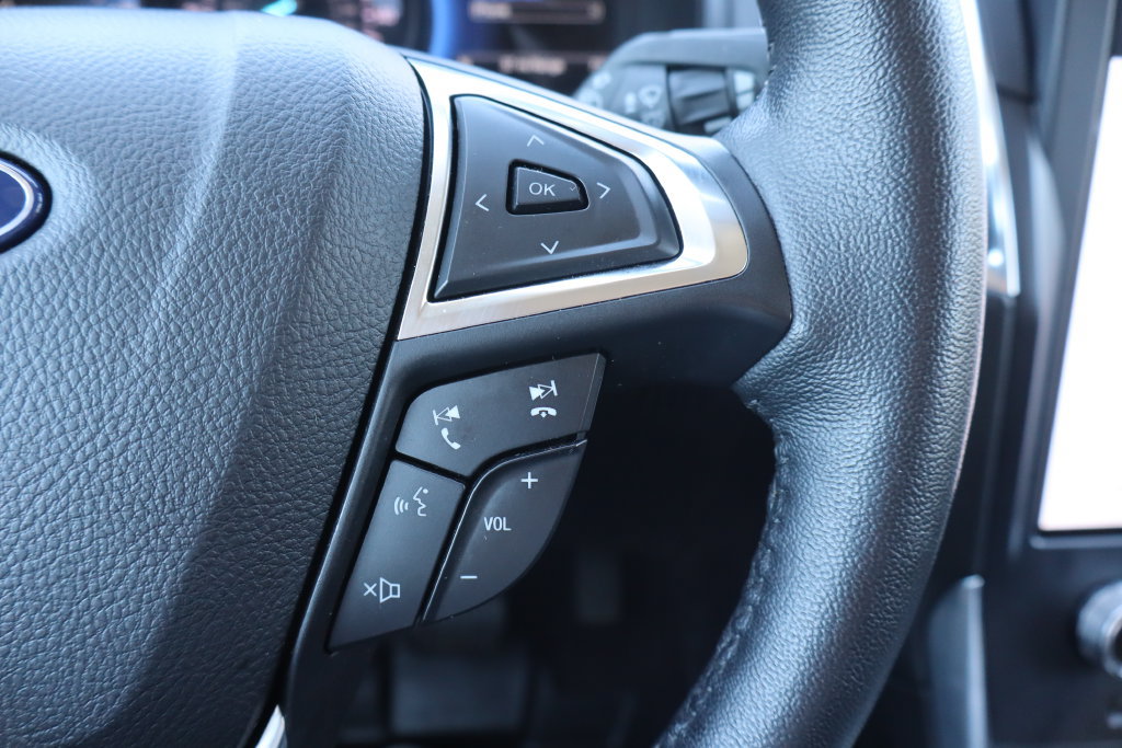 Used 2023 Ford Edge Titanium AWD/4WD image 8