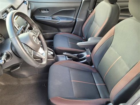 Used 2020 Nissan Versa SR w/ Convenience Package image 16