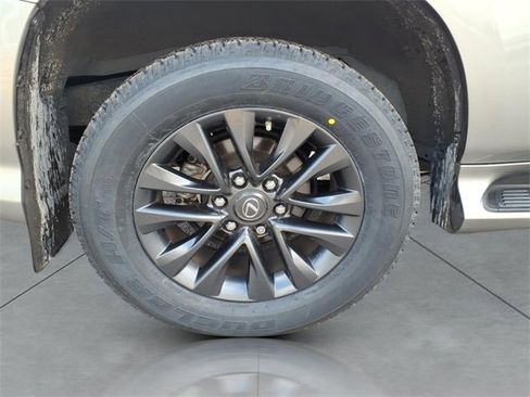 Certified 2023 Lexus GX 460 Premium image 18