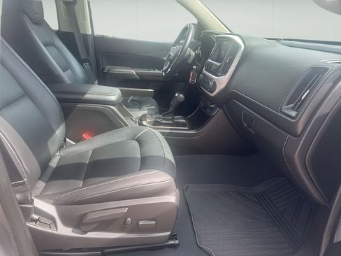 Used 2019 GMC Canyon SLT w/ Driver Alert Package image 15