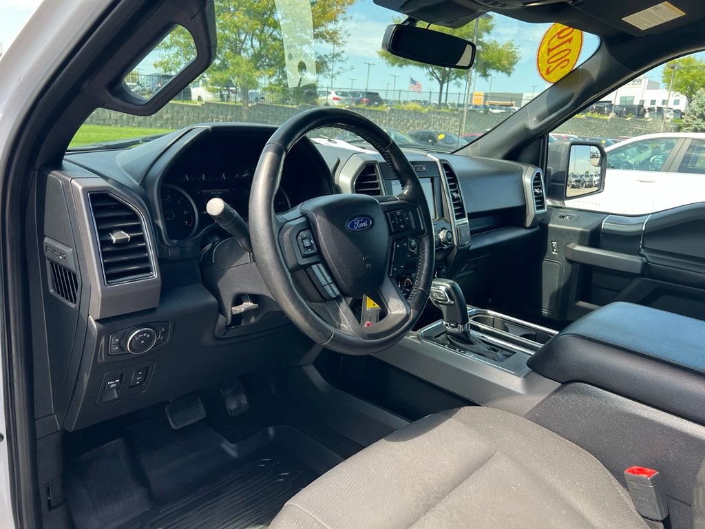 Used 2019 Ford F150 XLT w/ Equipment Group 302A Luxury AWD/4WD image 18