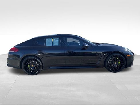 Used 2015 Porsche Panamera S image 30