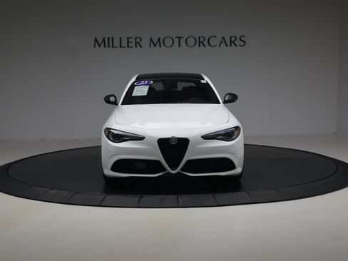 Used 2023 Alfa Romeo Giulia Estrema AWD/4WD image 12