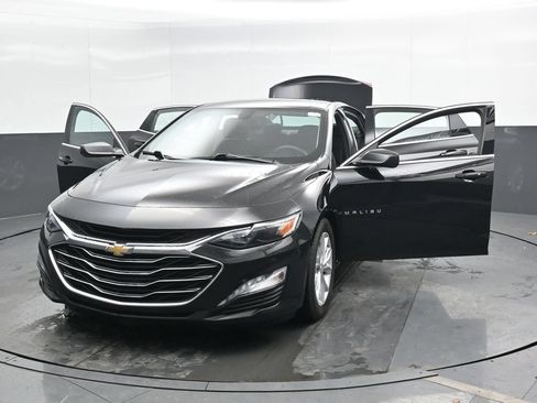 Used 2022 Chevrolet Malibu LT FWD image 49