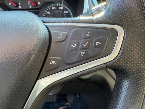 Used 2023 Chevrolet Equinox LS AWD/4WD image 12