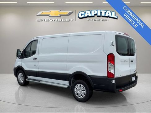 Used 2025 Ford Transit 250 Low Roof w/ Exterior Upgrade Package RWD image 4