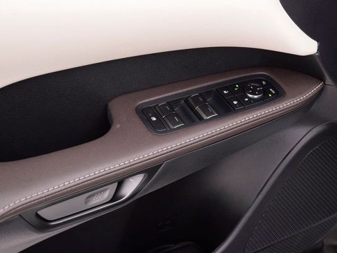 Used 2024 Lexus RX 350 FWD w/ Technology Package image 22