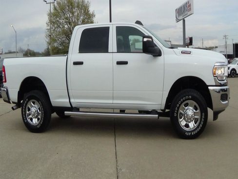 Certified 2024 RAM 2500 Tradesman w/ Chrome Appearance Group image 5