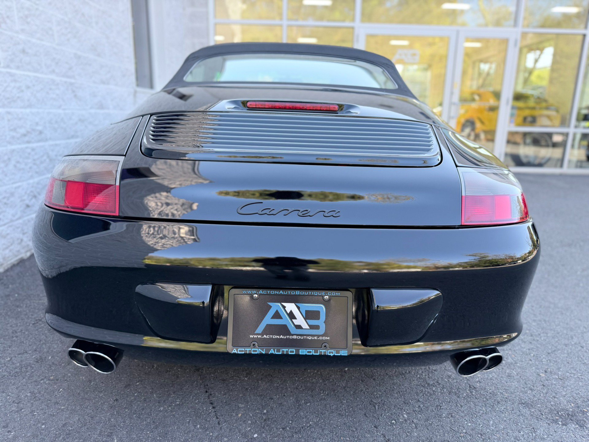 Used 2002 Porsche 911 Carrera 4 AWD/4WD image 60