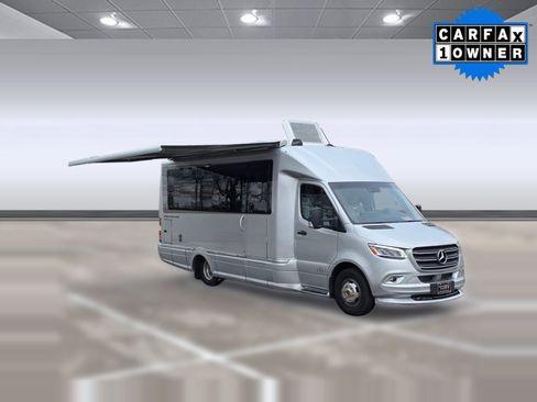 Used 2020 Mercedes-Benz Sprinter 3500 image 5