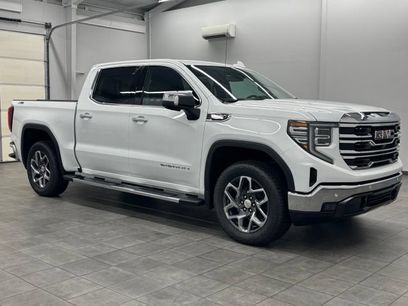 New 2026 GMC Sierra 1500 SLT w/ SLT Premium Plus Package