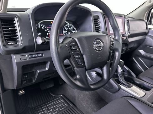 Used 2022 Nissan Frontier S image 20