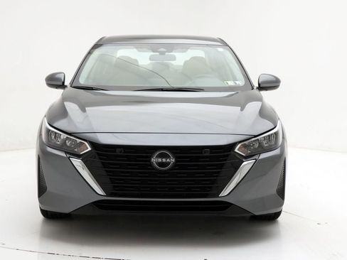 Used 2024 Nissan Sentra SV image 6