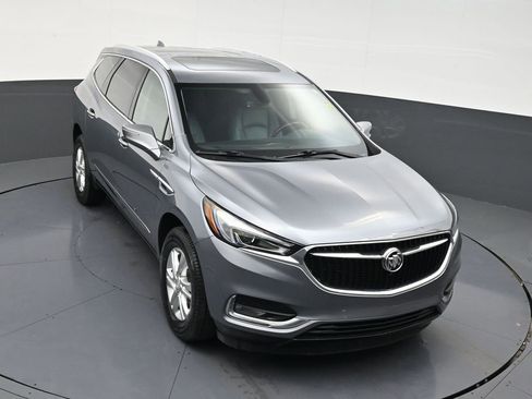 Used 2021 Buick Enclave Essence w/ Sound and Sites Package image 18