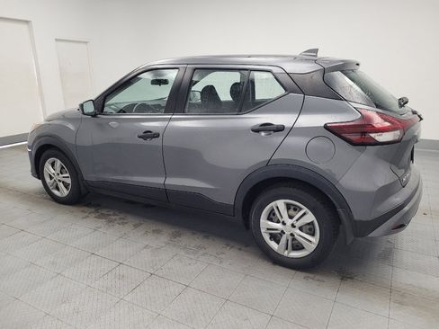 Used 2021 Nissan Kicks S FWD image 3
