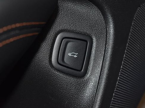 Used 2020 Cadillac CT4 Sport RWD image 7