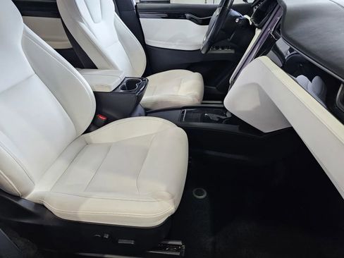 Used 2020 Tesla Model X AWD/4WD image 7