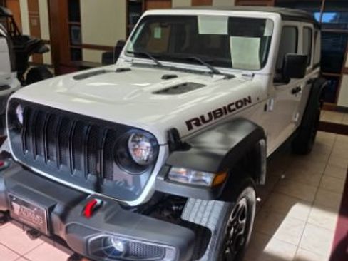 Used 2021 Jeep Wrangler Unlimited Rubicon w/ Safety Group AWD/4WD image 5